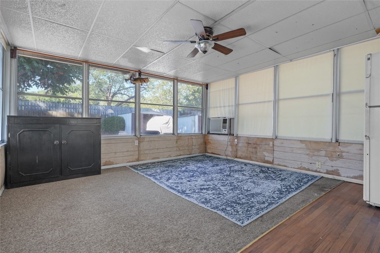1809 Anderson St - Photo 7 of 21