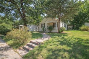 featured image of 3217 S Pearl Ave