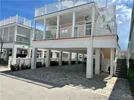 featured image of 397 Ne Cabana Way