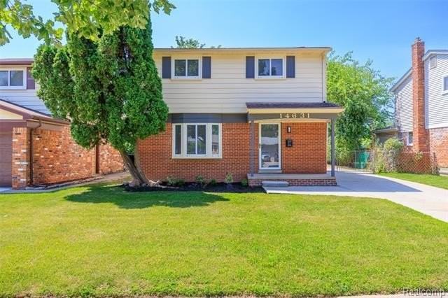 14631 Labelle St - Photo 2 of 25