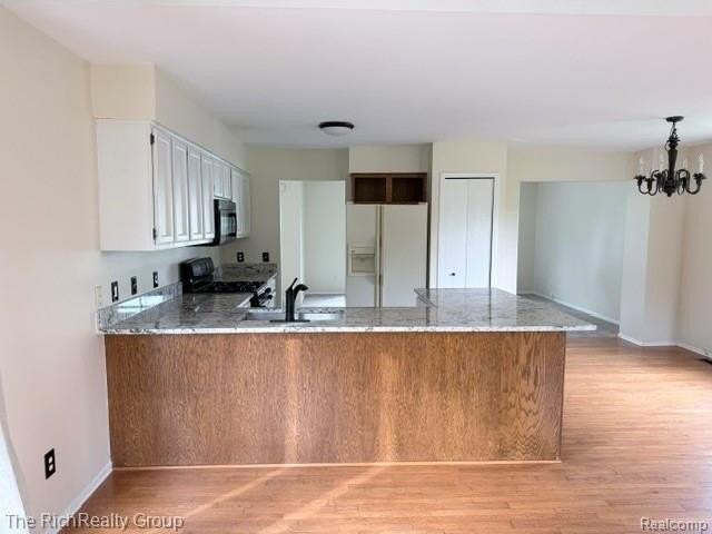 44173 Dartmouth St - Photo 4 of 15