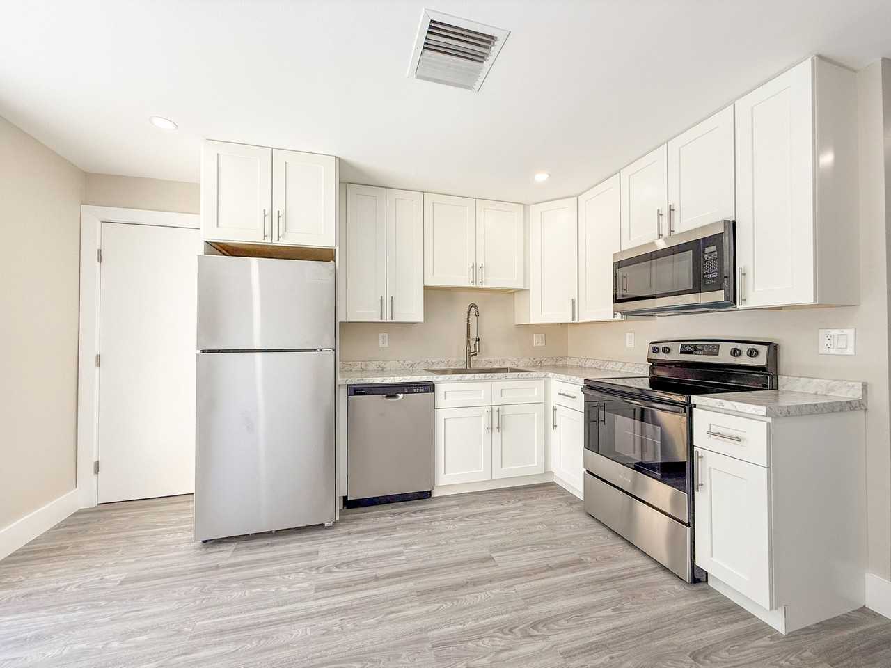 9370 Hi Dr #9370 - Photo 5 of 21