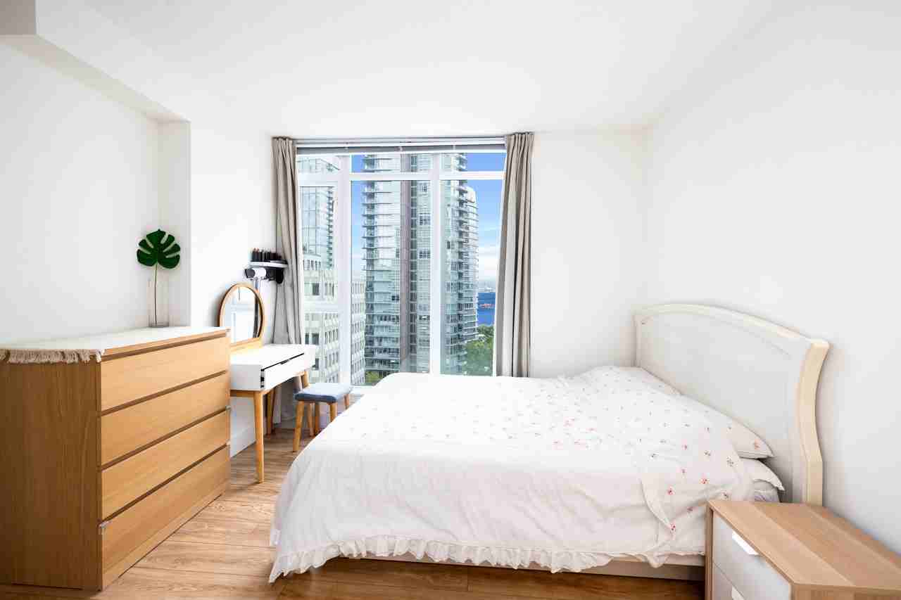 1188 West Pender Street #901 - Photo 4 of 9