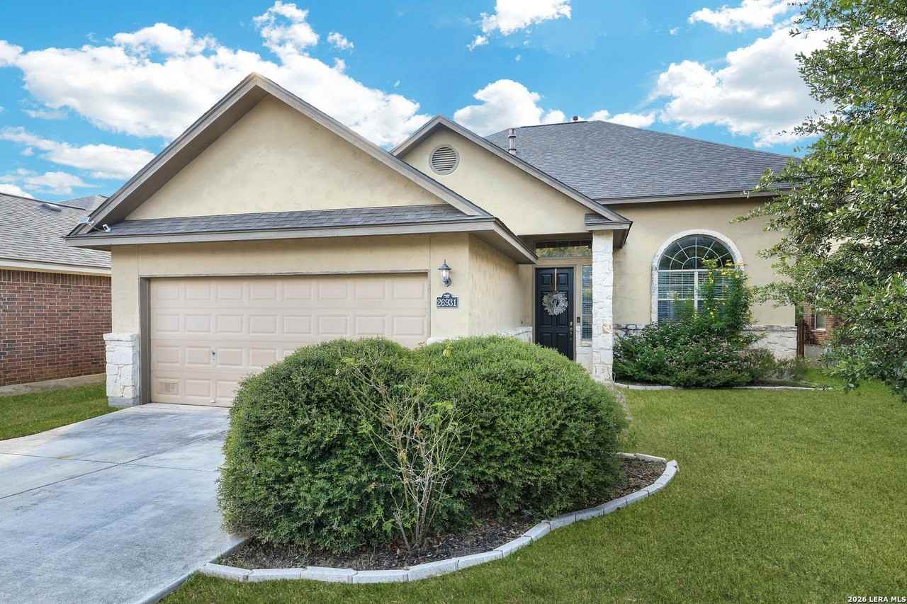 26931 Rustic Brk - Photo 2 of 27