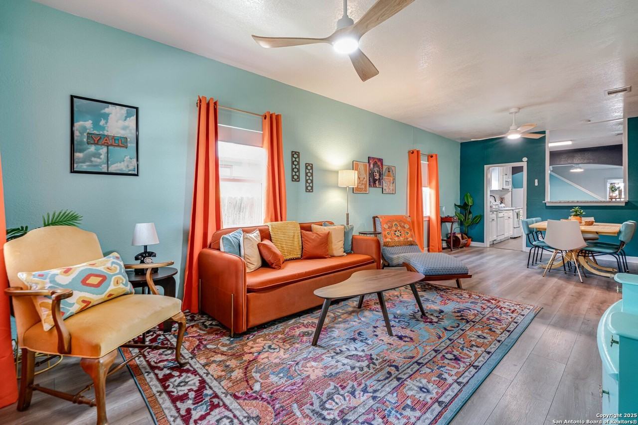 1505 W Craig Pl - Photo 7 of 33