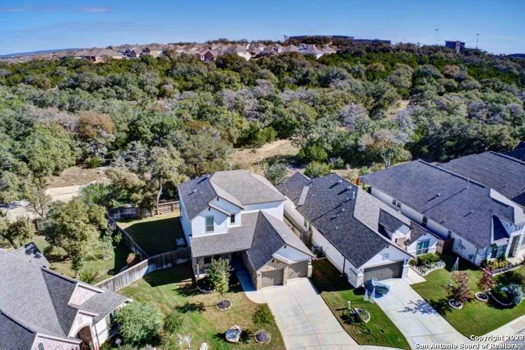 28554 Shailene Dr - Photo 2 of 38