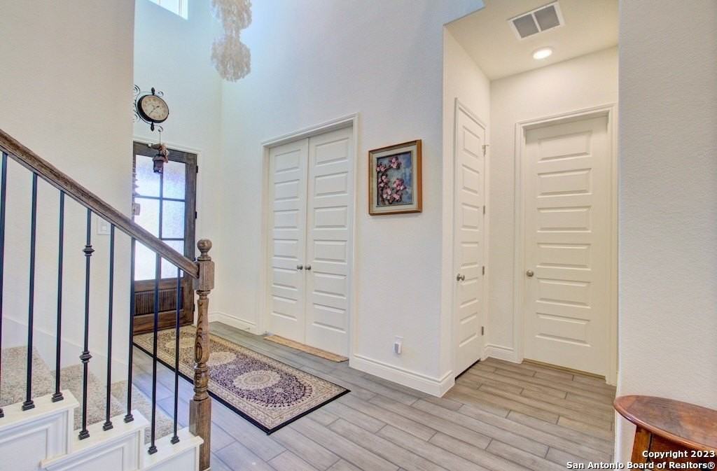 28554 Shailene Dr - Photo 5 of 38