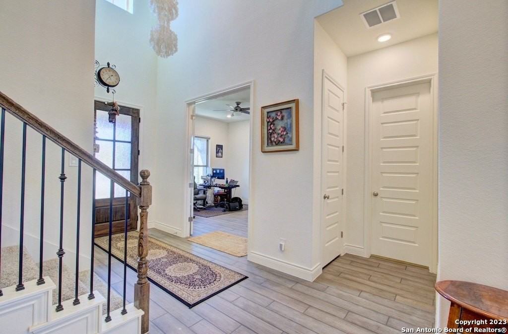 28554 Shailene Dr - Photo 6 of 38
