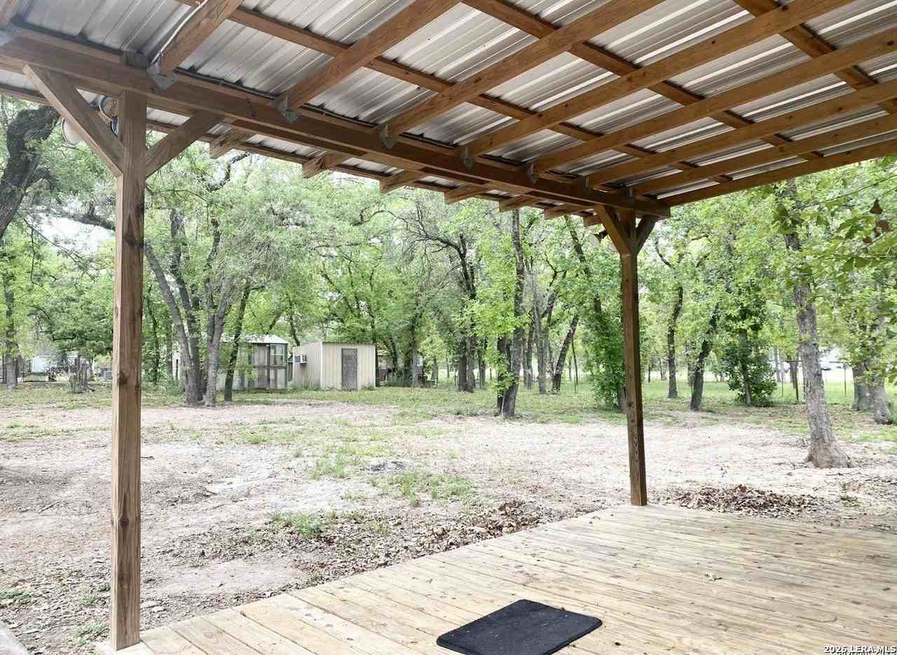 404 Hollow Oak - Photo 4 of 23