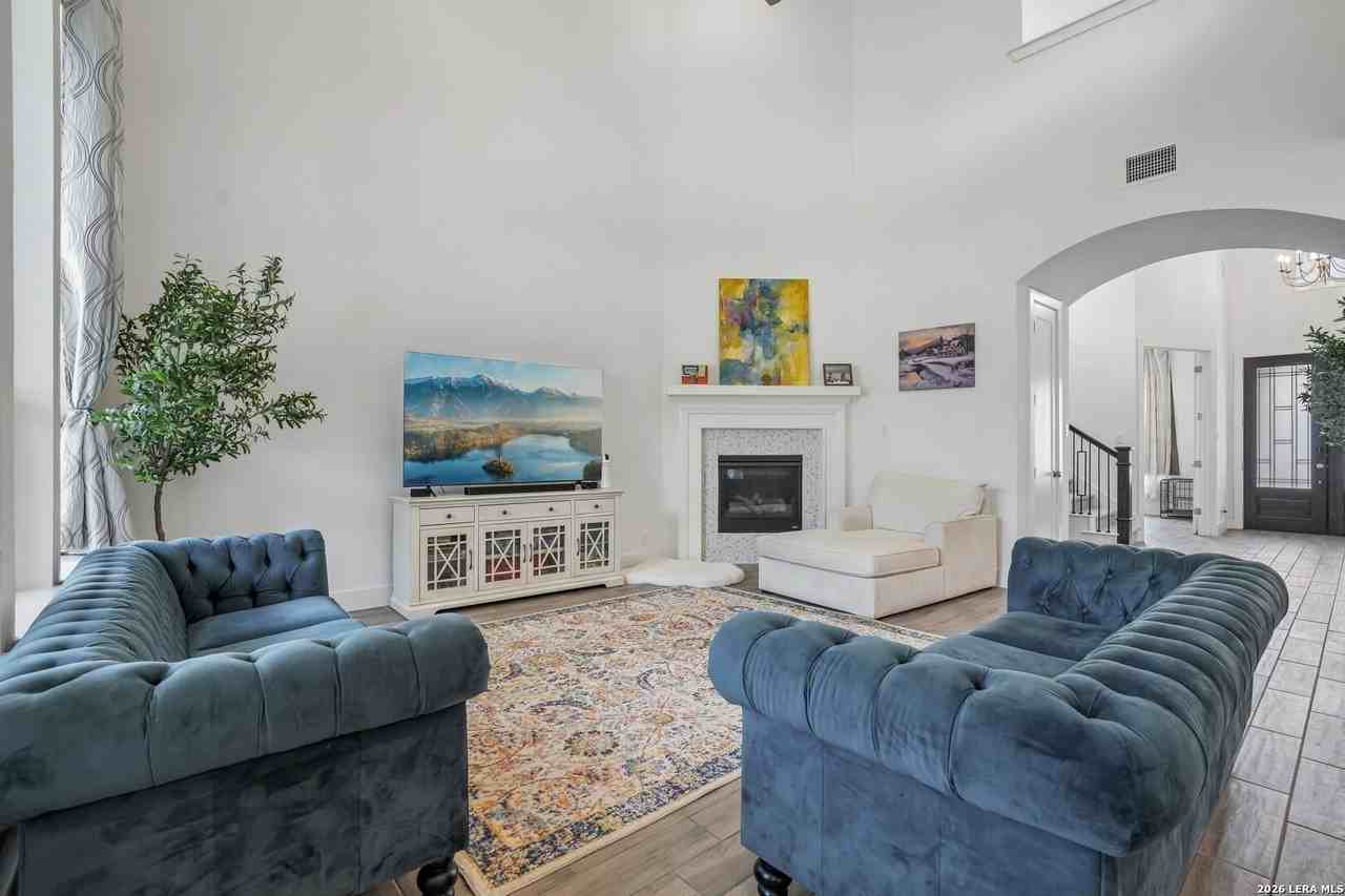 24948 Resort Pkwy - Photo 7 of 50