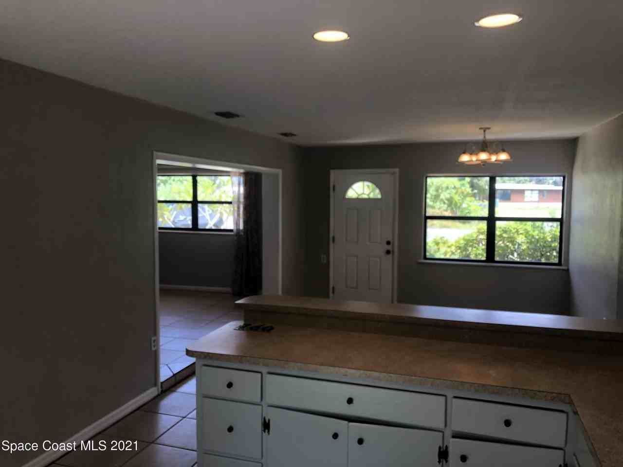 760 Unity Dr - Photo 5 of 12