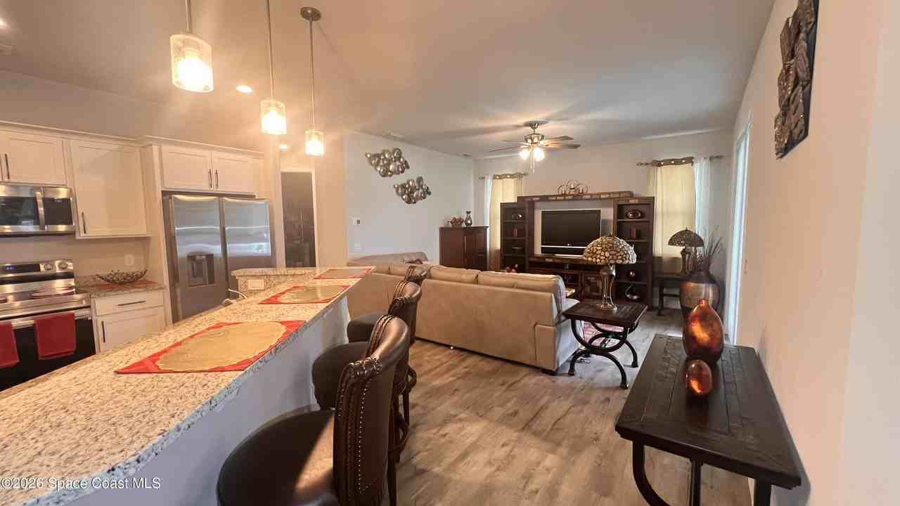 924 Captiva Island Cir Sw - Photo 7 of 23