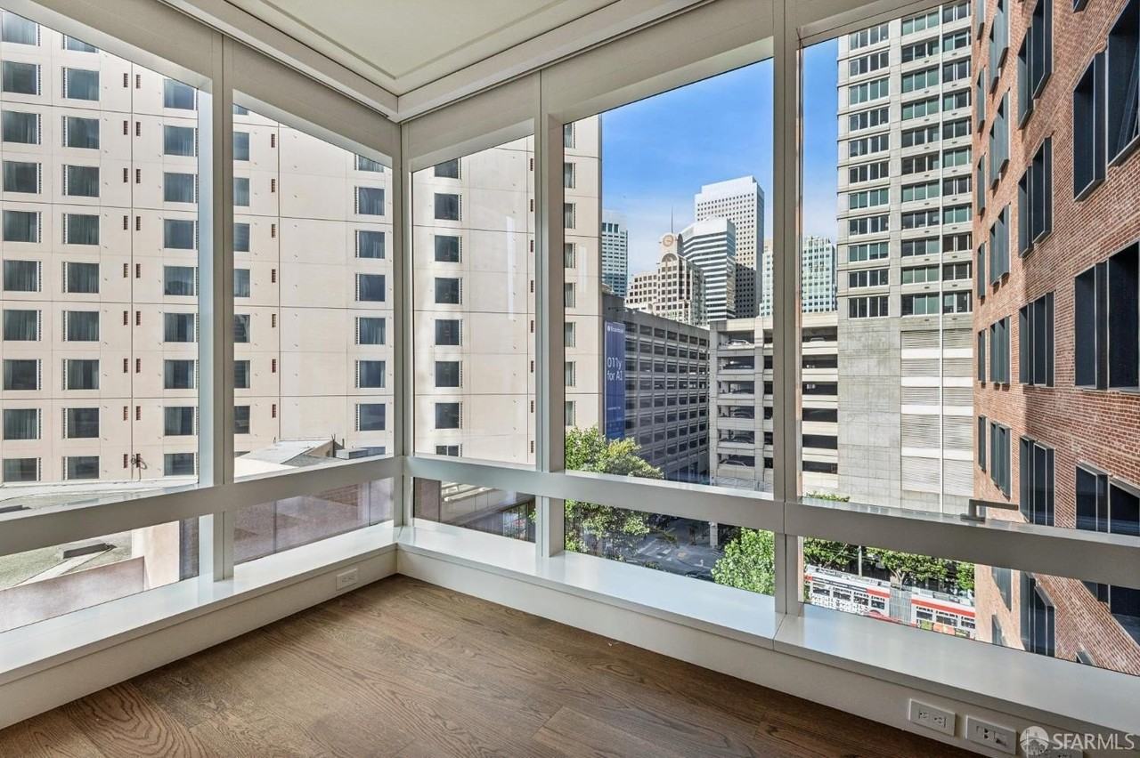 706 Mission St #6C - Photo 2 of 26