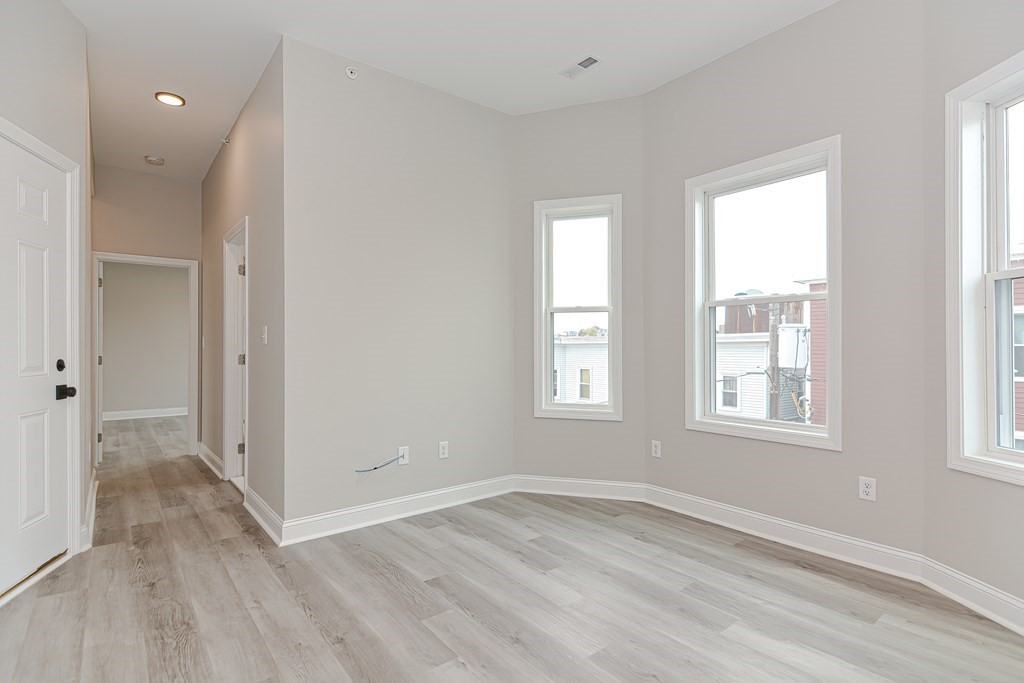 5 John St - Photo 3 of 21