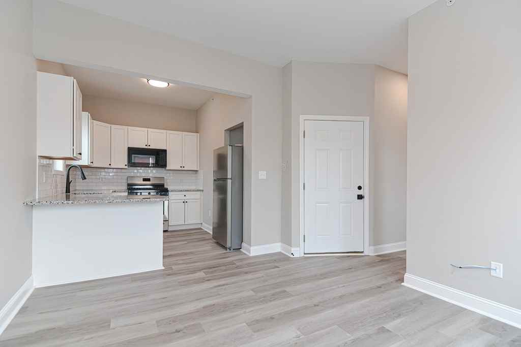 5 John St - Photo 4 of 21