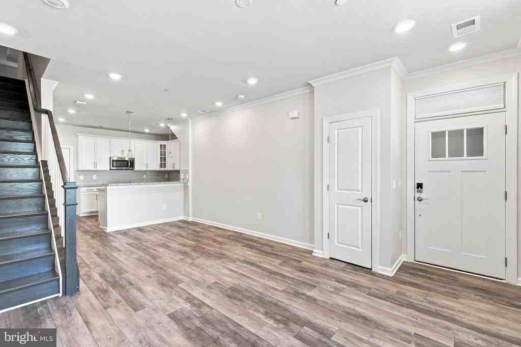 20704 Wood Quay Dr - Photo 6 of 26