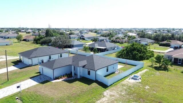 2458 Nw 9th Ter - Photo 5 of 40