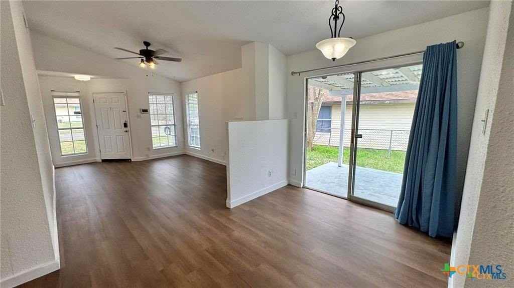 2207 Purser Dr - Photo 4 of 30