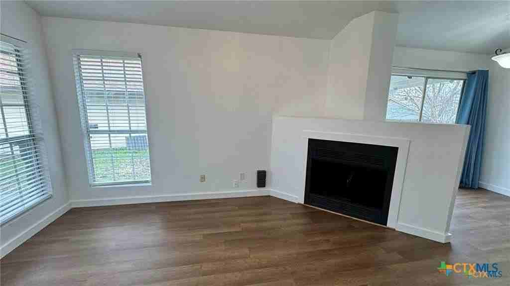 2207 Purser Dr - Photo 5 of 30