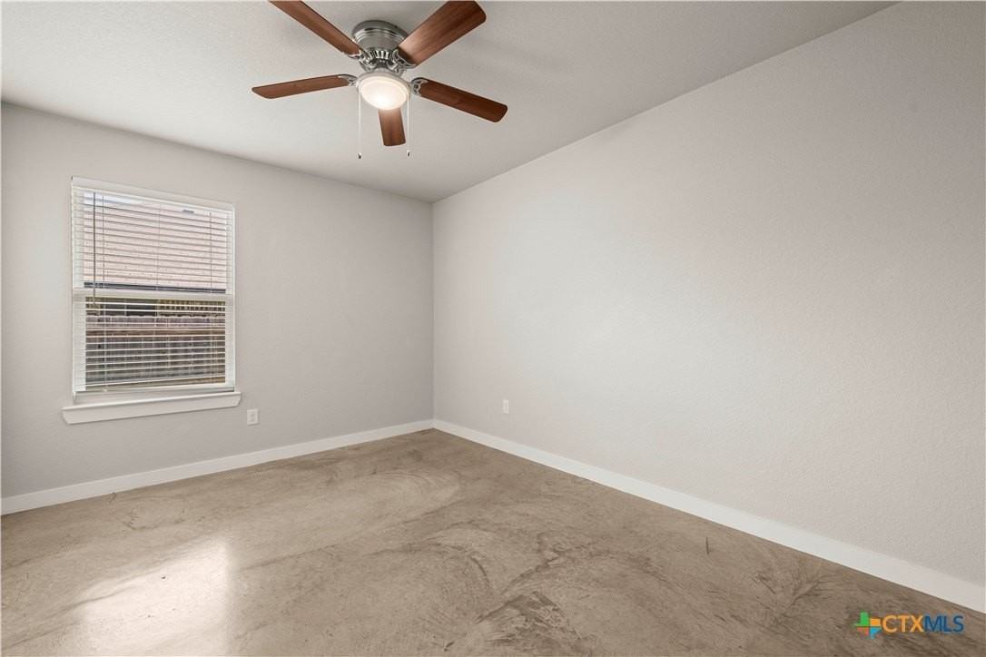 1415 Shoshoni Trl #B - Photo 3 of 20
