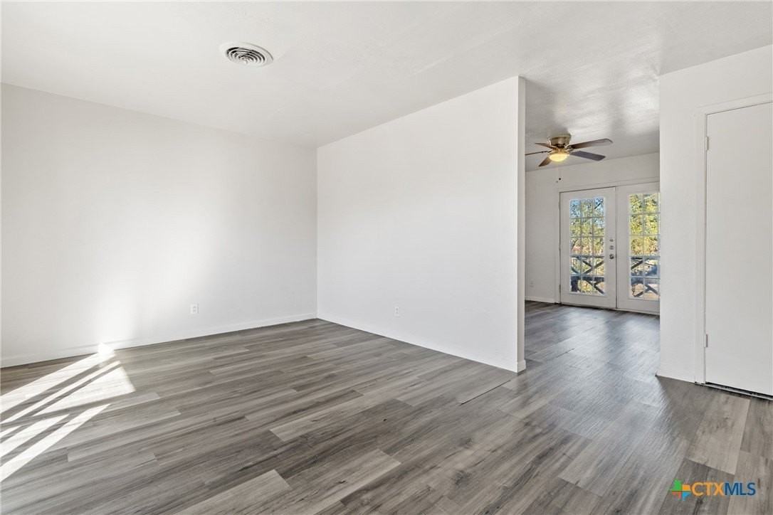 803 W Bryce Ave - Photo 3 of 24