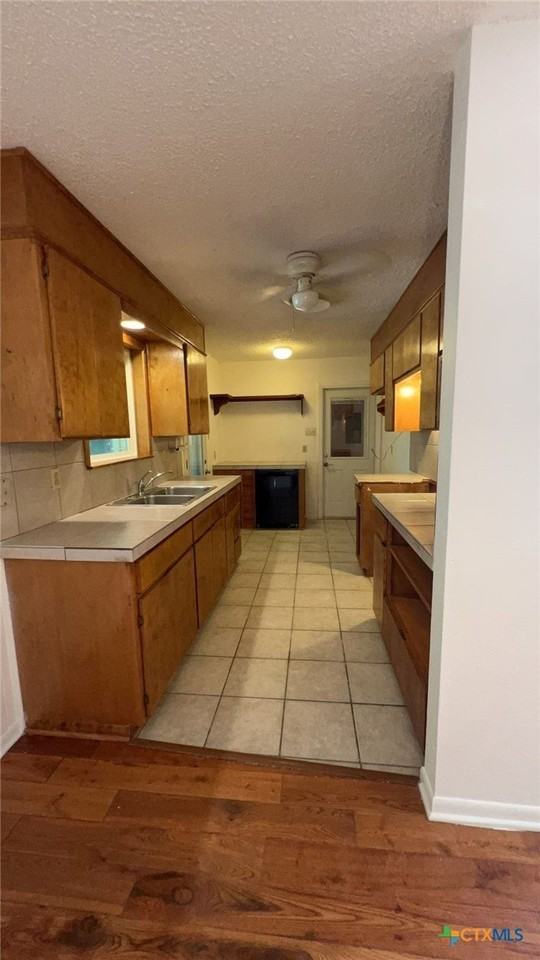 116 Carothers St - Photo 3 of 6