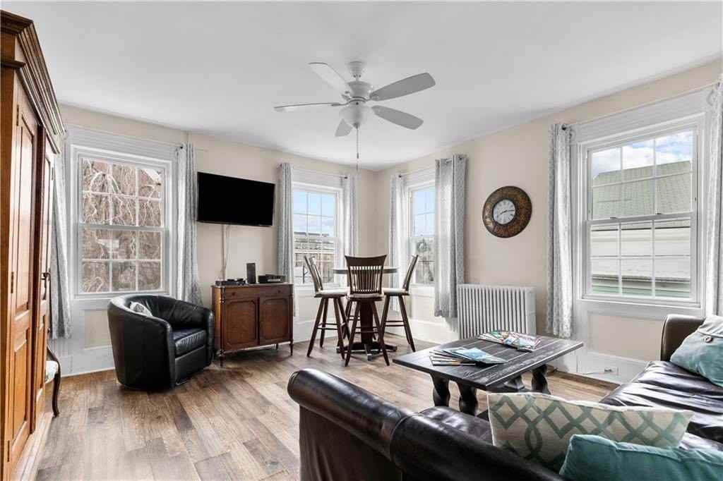 8 Franklin St #3 - Photo 4 of 26
