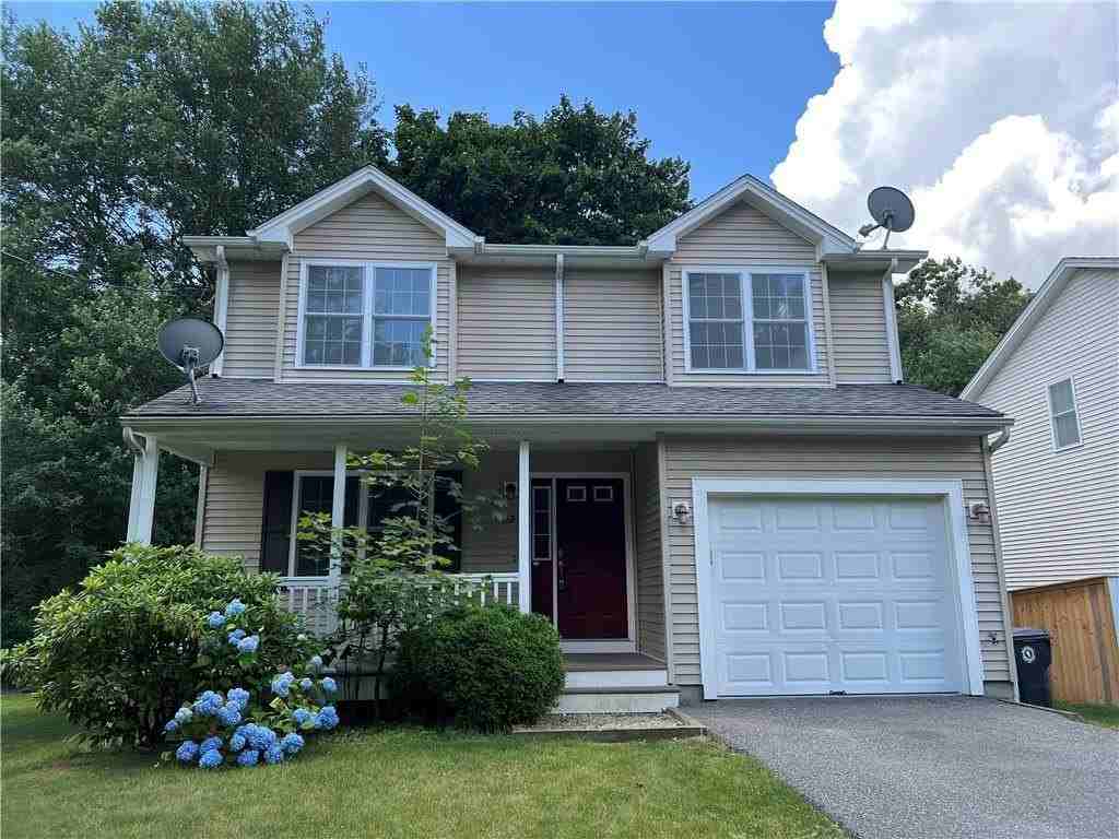 52 Desmarais St - Photo 2 of 16