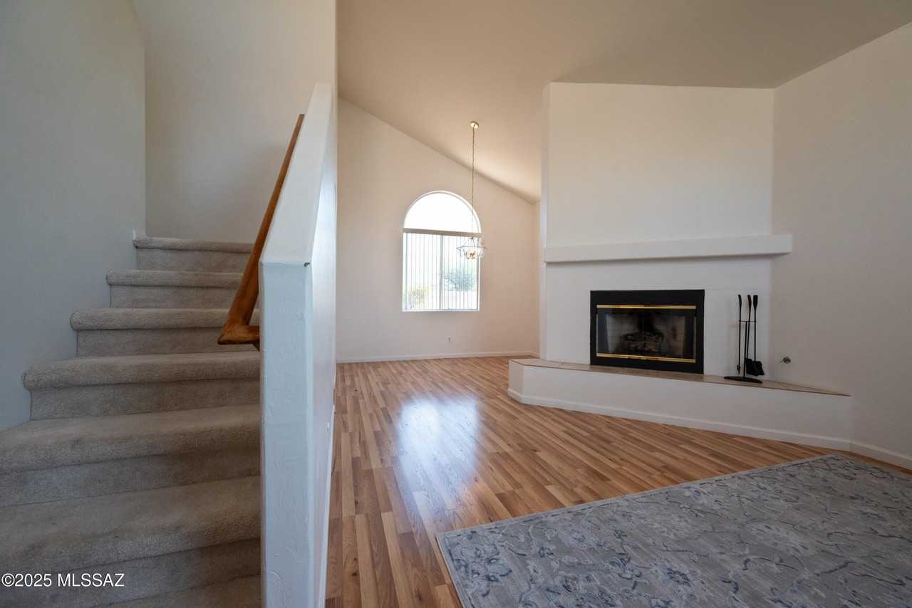4339 E Samantha Dr - Photo 3 of 25