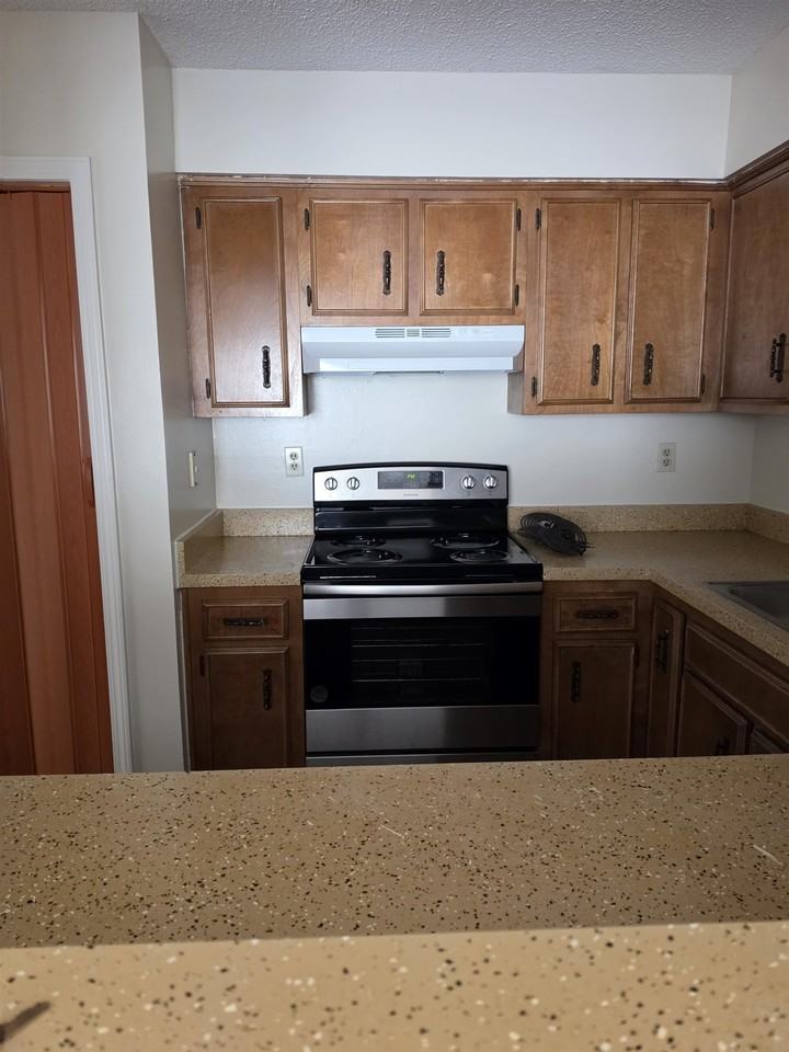 2364 Tina Dr - Photo 6 of 12