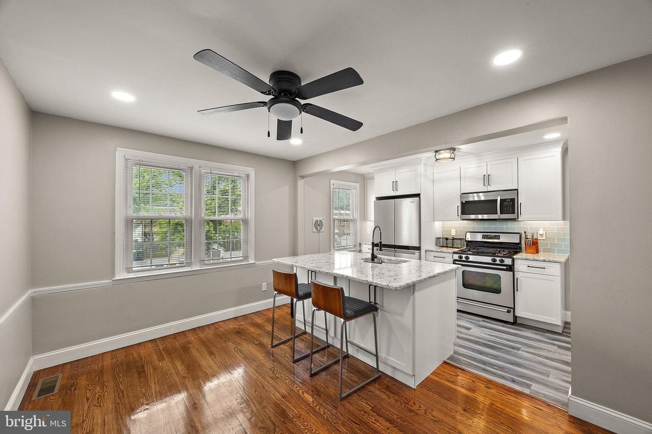 1803 Saint Elizabeth St - Photo 6 of 19