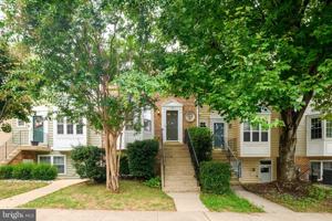 featured image of 1125 Simsbury Ct