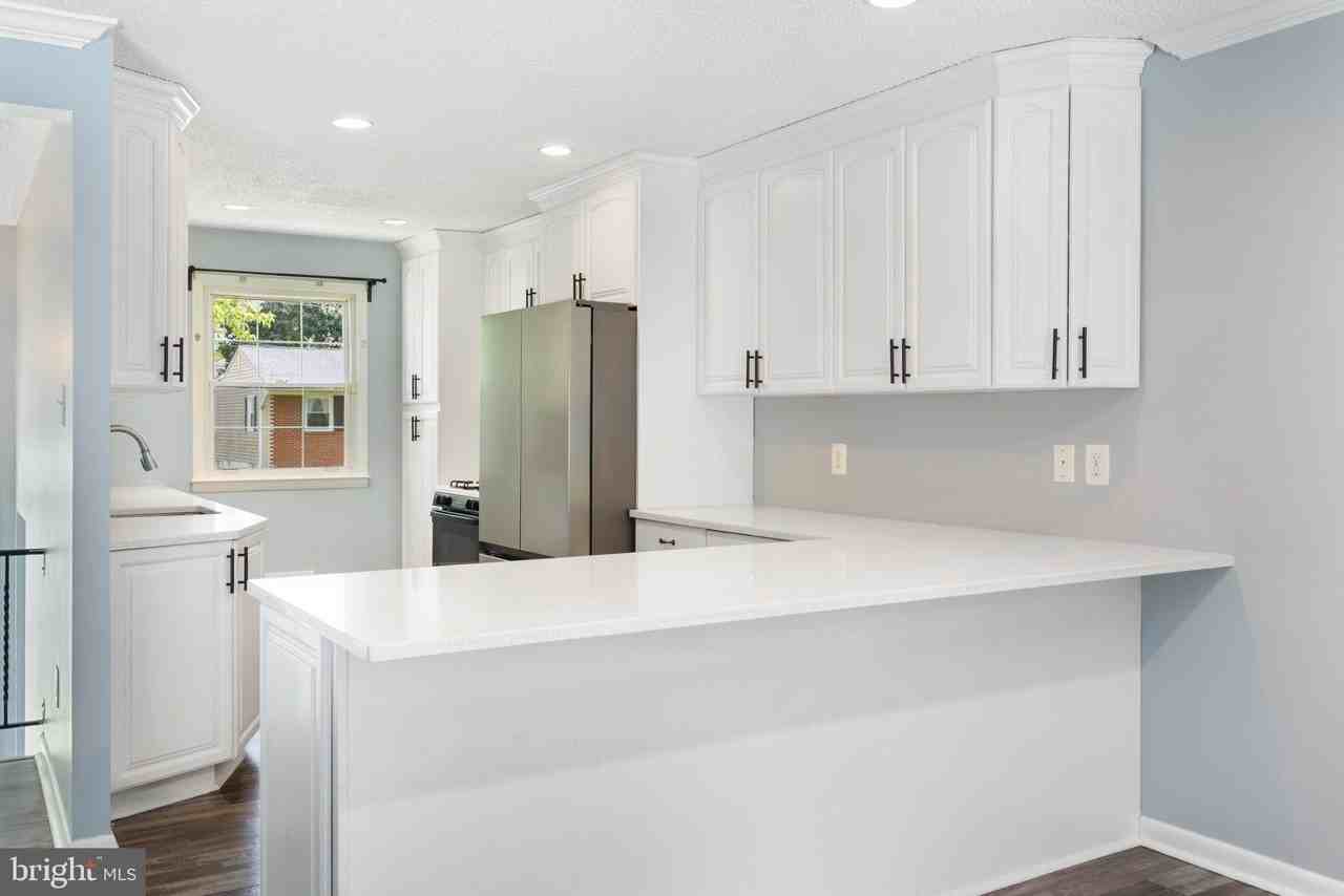 1107 Colony Ridge Rd - Photo 4 of 16
