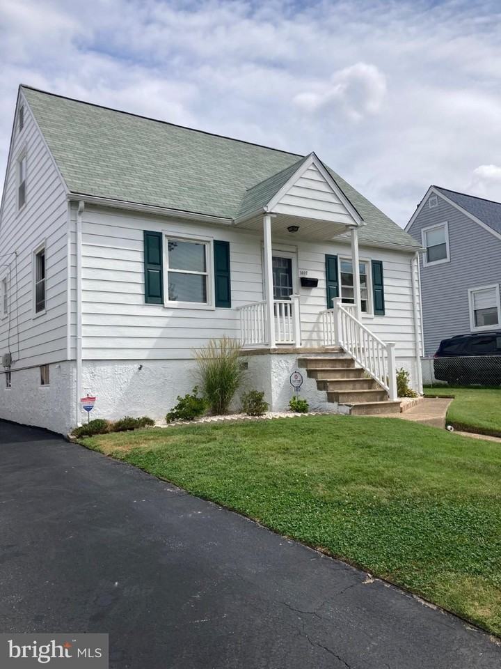 1607 Leslie Rd - Photo 4 of 37
