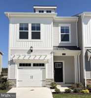 featured image of 2197 Winterberry Ln