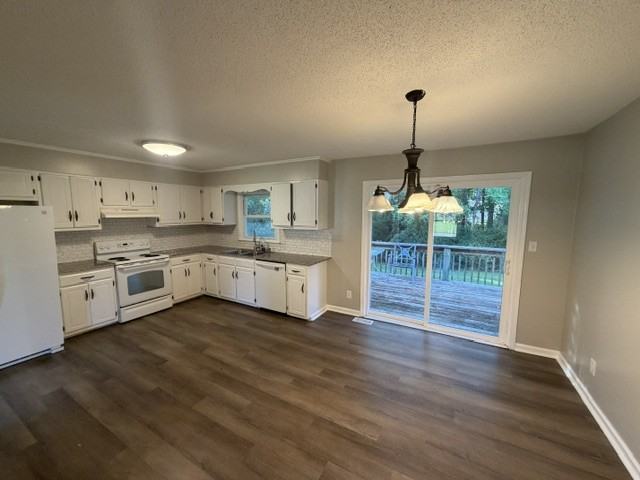 206 Cambridge Ct #1 - Photo 5 of 13