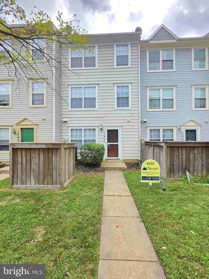 13906 Highstream Pl - Photo 2 of 36