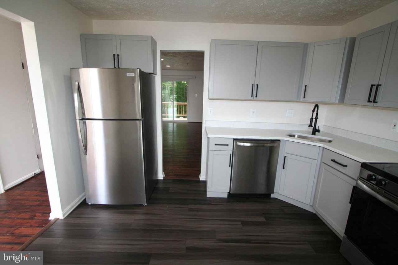 124 Azalea Ct #27-5 - Photo 6 of 28