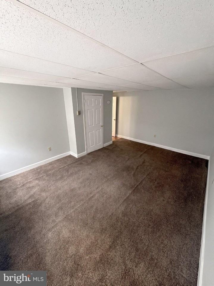 51 E Main St #3 - Photo 5 of 8