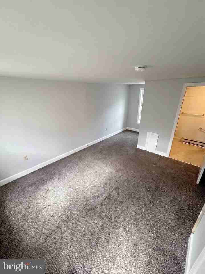 51 E Main St #3 - Photo 7 of 8