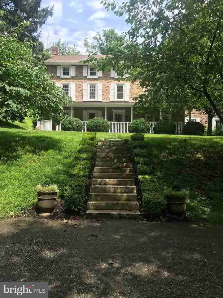 465 Clothier Springs Rd - Photo 2 of 50