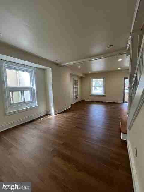 402 Jefferson Ave #B - Photo 4 of 20
