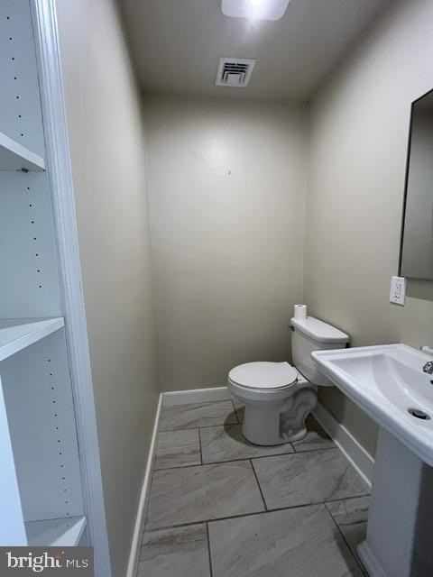 402 Jefferson Ave #B - Photo 7 of 20