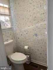131 Merion Dr - Photo 4 of 24