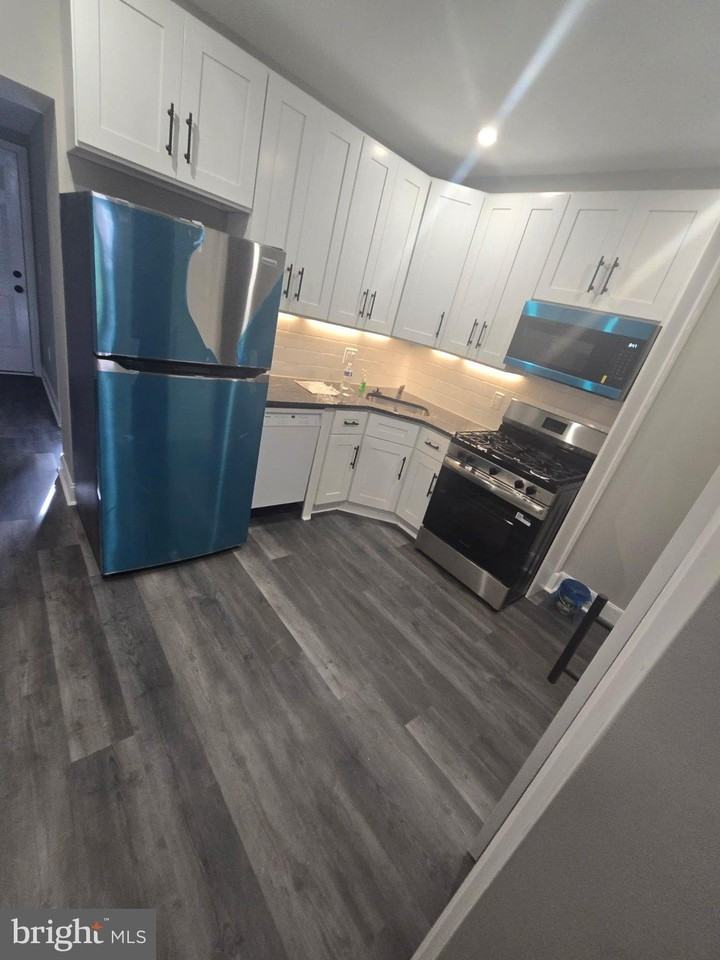 2748 E Venango St - Photo 2 of 14