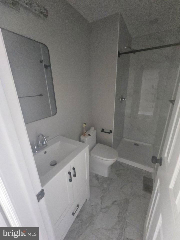 2748 E Venango St - Photo 5 of 14