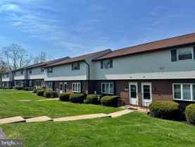 227 Catalpa Ln - Photo 1 of 1