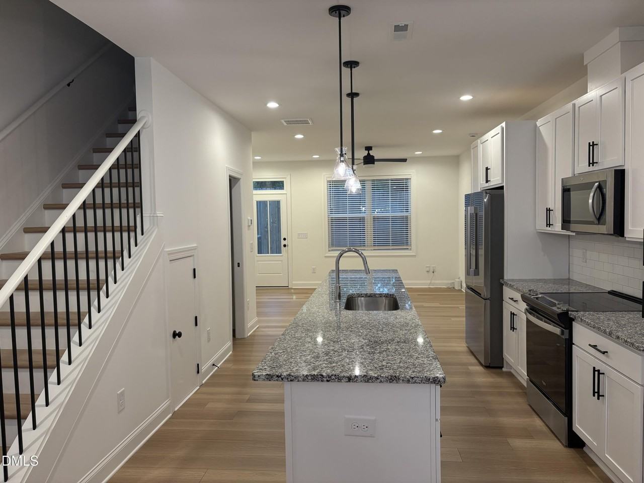 4801 Gossamer Ln #103 - Photo 4 of 17