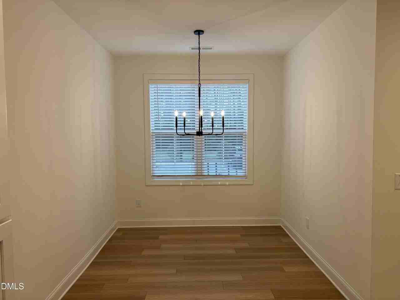 4801 Gossamer Ln #103 - Photo 6 of 17