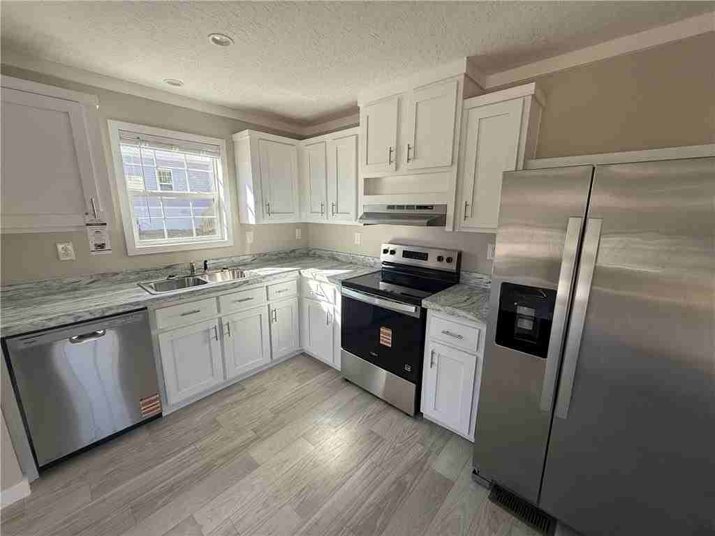 109 Candlestick Ln - Photo 3 of 15